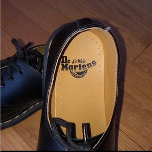Dr Martens - low shoe